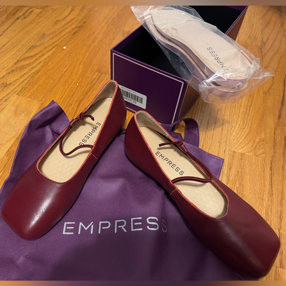 Empress Square Toe Flat NWT - image 5